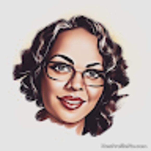 Meet your Posher, Julia - Picture 1 of 1